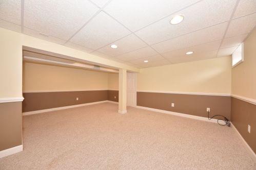 7446 Burdick Ave, Milwaukee WI 53219-3602 exterior