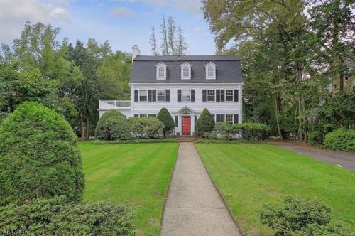 846 Salem Ave, Industrial Hillside NJ  07205-2441 exterior