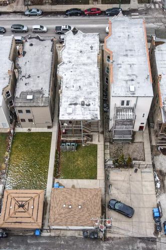 2723 Kimball Ave, Chicago IL 60647-1222 exterior