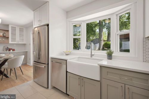 12719 Bushey Dr, Silver Spring MD 20906-4205 exterior