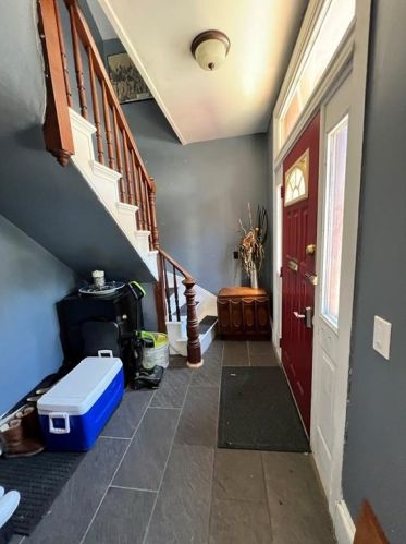 60 Woodbine St, Providence RI  02919-3679 exterior