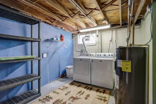 3573 48, Milwaukee WI 53216-2905 exterior