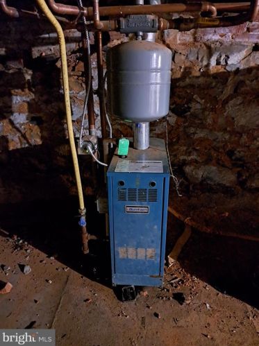 63 Marshall St, Lancaster PA 17602-3753 exterior