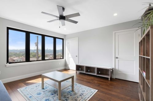 521 Jefferson St, Pittsburgh PA  15212-4418 exterior