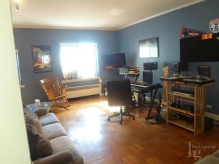 1452 Rowland St, Bronx, NY 10461-3306