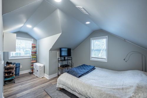 133 Hoover Ave, Edison NJ 08837-2669 exterior