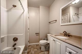 3027 Keswick Rd, Baltimore MD  21211-2735 exterior