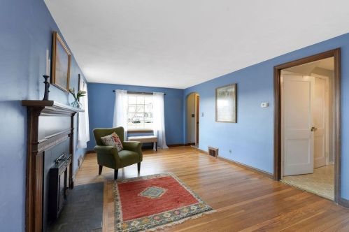 405 Roosevelt Ave, Springfield MA 01118-1160 exterior