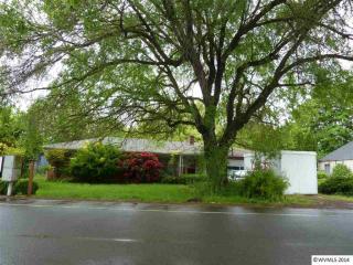 1085 Clearview Ave, Salem, OR 97303-4814