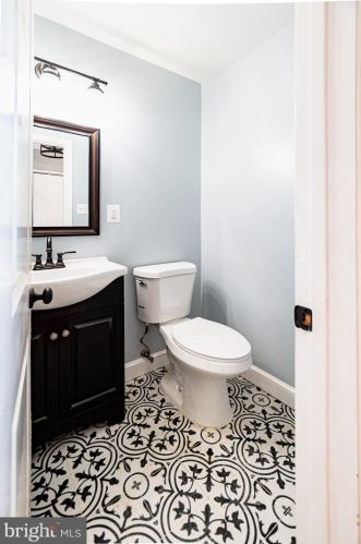 1200 Morningside Dr, Silver Spring MD 20904-1530 exterior