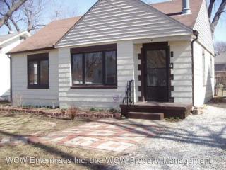 736 Wayne Ave, Topeka KS  66606-1753 exterior