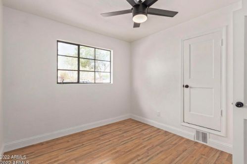 4246 30 Dr, Phoenix AZ 85009-5071 exterior