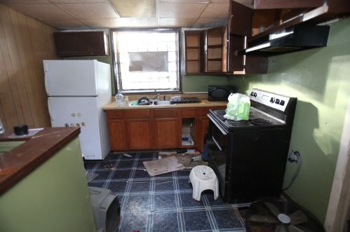 2240 Mason Ave, Chicago IL 60630-1912 exterior