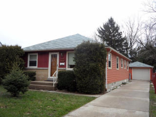 6662 54th St, Milwaukee, WI 53223-5944