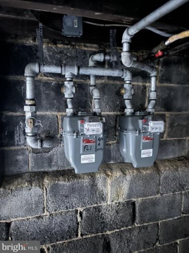 2225 Cv Rd, Camden NJ 08110-3538 exterior