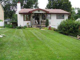 7014 Western Ave, Omaha NE  68114-1760 exterior