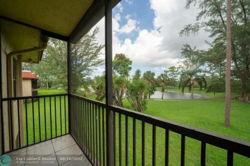 21894 Lake Forest Cir, Boca Raton, FL 33433-3303