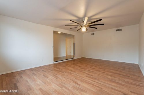 8424 23rd St, Tucson AZ  85710-6502 exterior