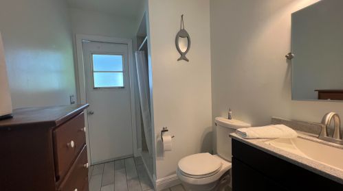 1911 Gaskins Cir, Fort Pierce FL  34952-6640 exterior