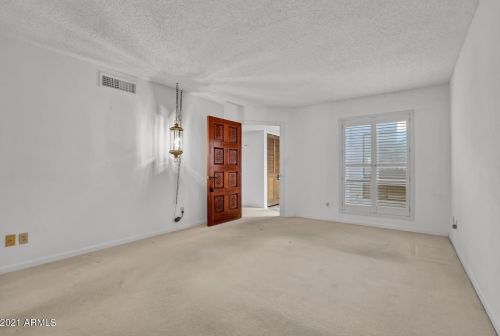 14223 2 Ave, Phoenix AZ 85023-6460 exterior