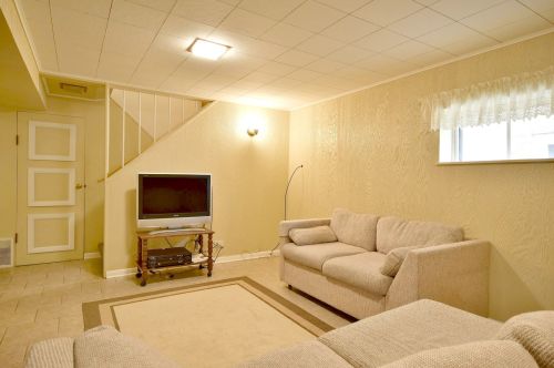 1708 75 Ave, Chicago IL 60707-1423 exterior