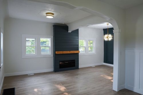 1152 Laketon Ave, Meskegon MI  49441-2802 exterior