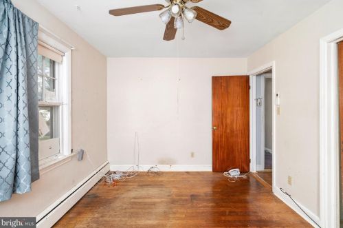 900 Hamilton St, Roebling NJ exterior