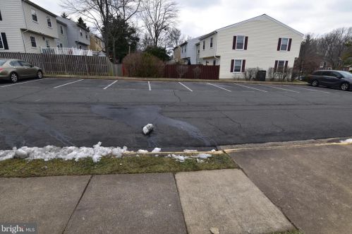 6439 Patience Ct, Alexandria VA 22315-3443 exterior