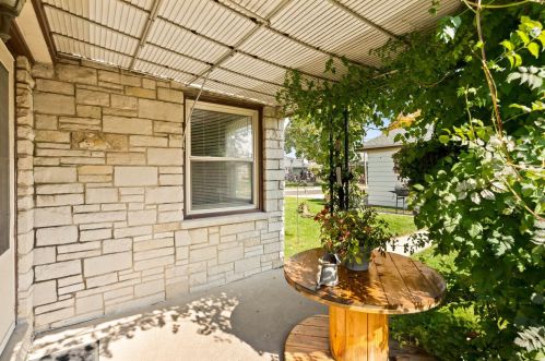 3160 70, Milwaukee WI 53219-4010 exterior