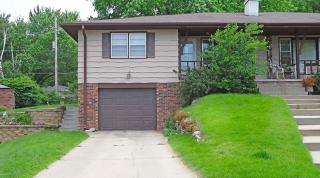 7431 Pasadena Cir, Omaha NE  68124-3570 exterior