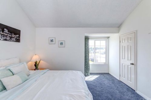 8636 Ramona St, Bellflower CA 90706-6320 exterior