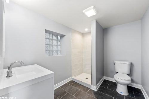 7843 Rhodes Ave, Chicago IL  60619-3013 exterior