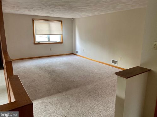 175 2nd St, Trenton NJ  08610-2205 exterior