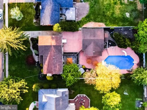 118 Lenox Ave, Trenton NJ 08620-1707 exterior