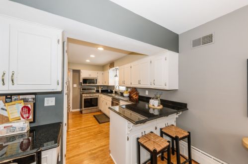 5030 Larkin St, Milwaukee WI 53217-5754 exterior