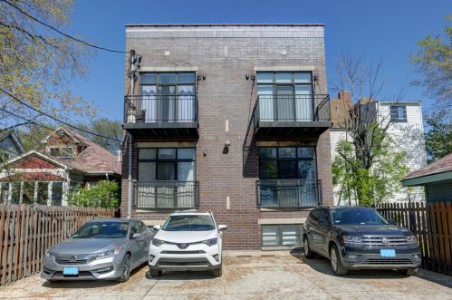 4044 Kedvale Ave, Chicago IL  60641-2671 exterior