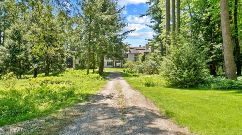 319 Under Mountain Rd, Lenox, MA 01240-2036