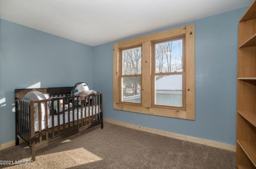 2205 Luella St, Kalamazoo MI 49001-3705 exterior