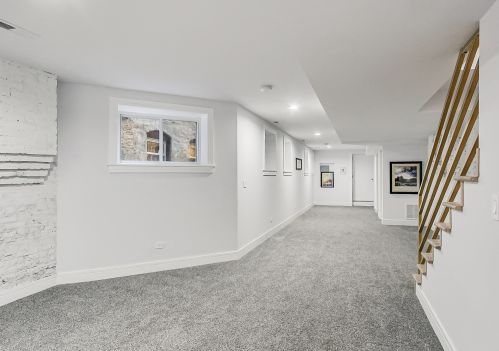 2255 Monroe St, Chicago IL  60612-2936 exterior