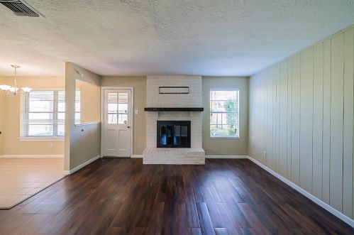 6911 Maple Fox Dr, Humble TX 77338-1426 exterior