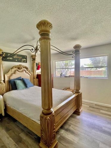 102 Lakehurst, Fort Pierce FL 34983-2545 exterior