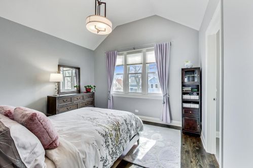 2236 Fletcher St, Chicago IL 60634-4033 exterior