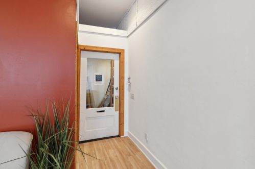 1936 Portage St, Kalamazoo MI 49001-5153 exterior