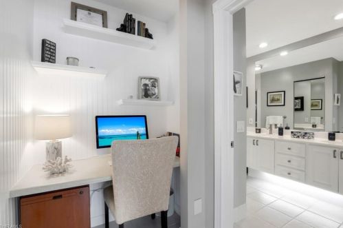 4569 Pasadena Ct, Naples FL 34109-1359 exterior