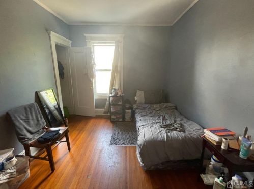 197 Lawrence St, New Brunswick NJ 08901-3484 exterior