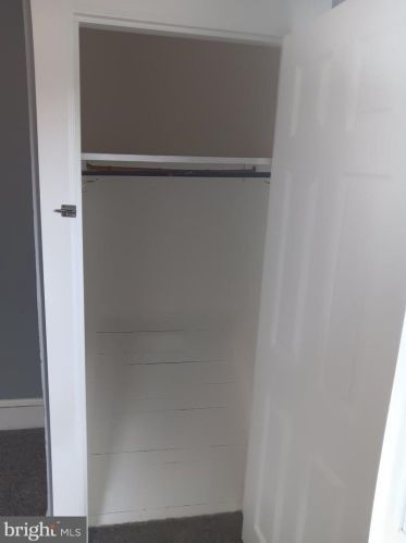 403 42 St, Camden NJ 08110-3003 exterior