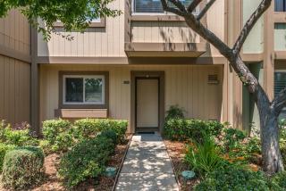 1133 Island Dr, Alameda, CA 94502-6920