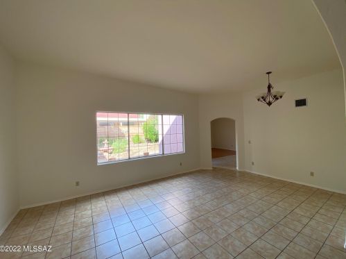 707 Annandale Way, Tucson AZ  85737-6963 exterior