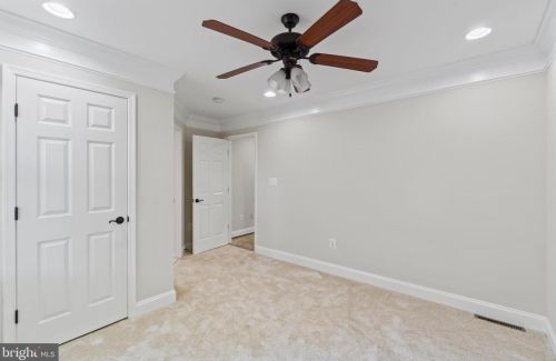 3050 Vis St, Washington DC 20018-4014 exterior