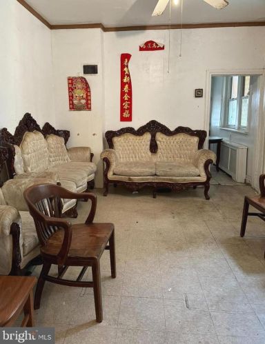 937 Federal St, Philadelphia PA 19146-3828 exterior